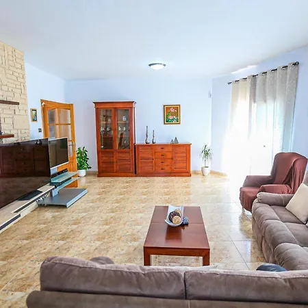 Albada - Only Families Villa *