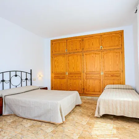 Villa Albada - Only Families Miami Playa